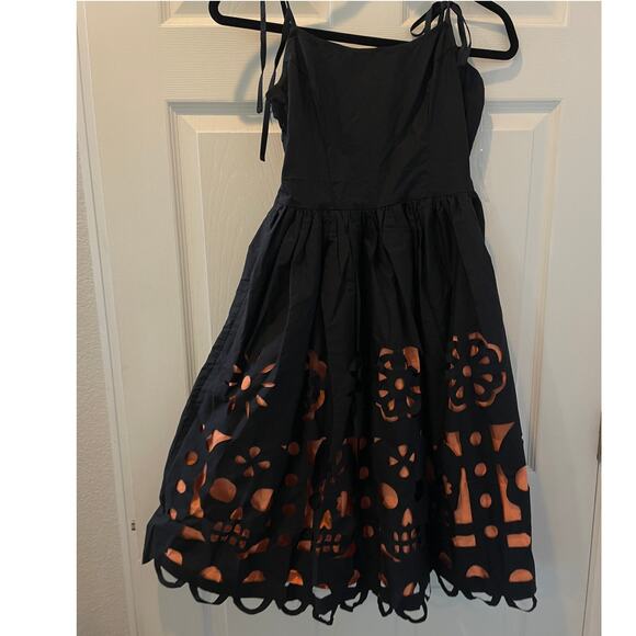 Unique Vintage Black &  Jack O' Lantern Halloween Cutout Swing Dress XS Flaw #50 - Picture 4 of 5
